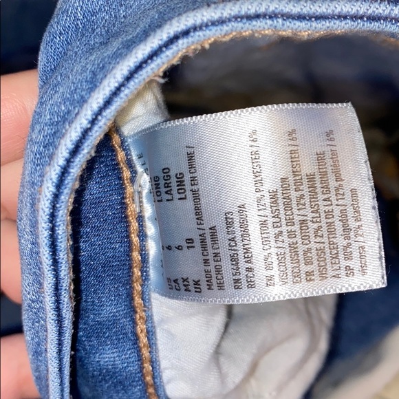 American Eagle Jeans - Picture 2 of 2